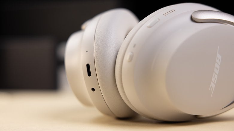 The Bose QC Ultra Headphones lacks USB-C wired support.