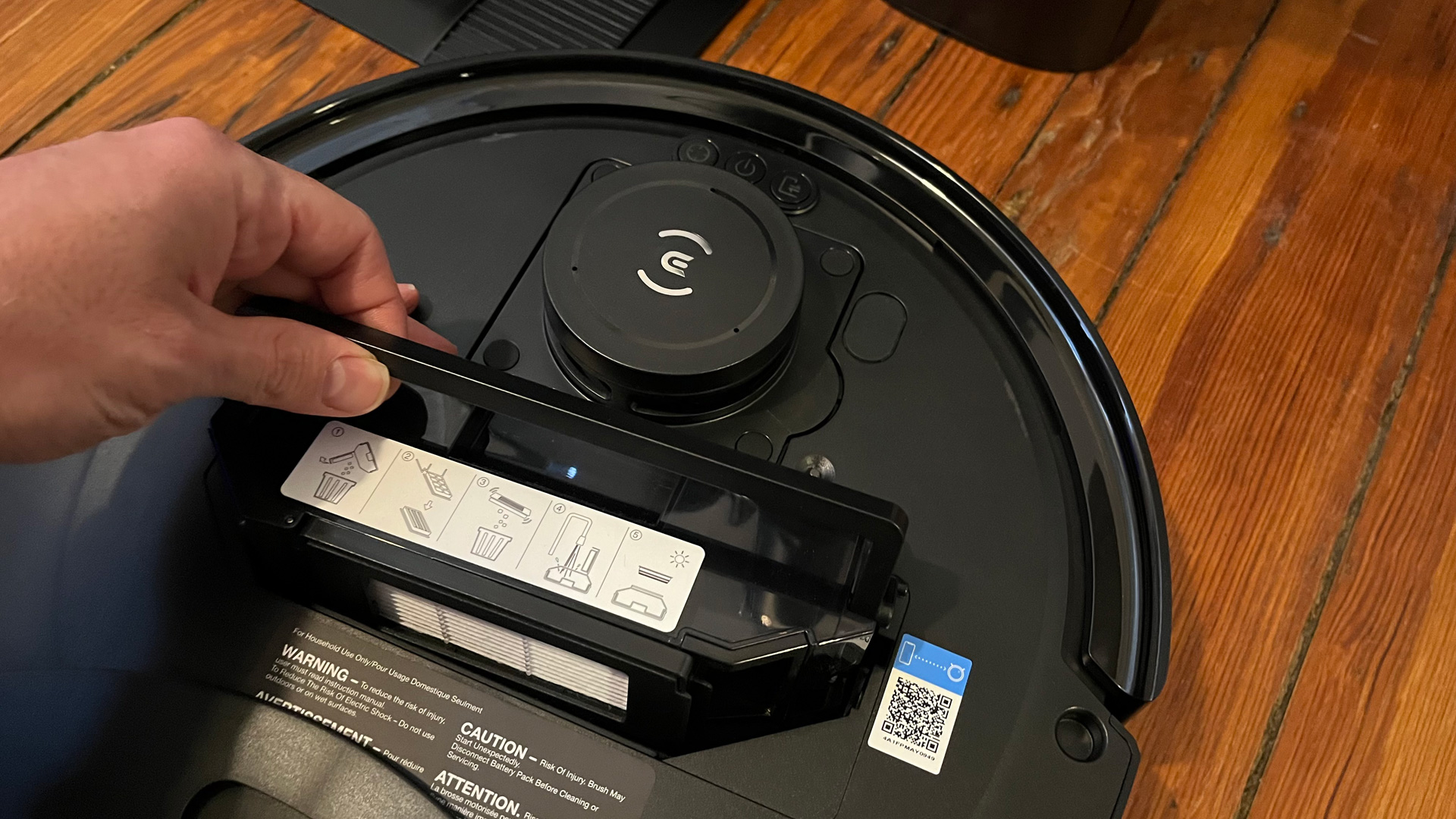 The Ecovacs Deebot T30 S Combo robot vacuum's dust bin