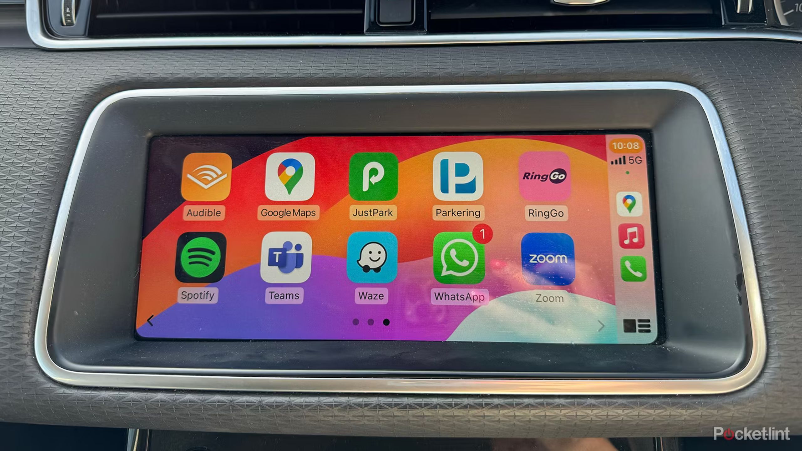 Google Maps, Audible, WhatsApp, and more apps on Carplay