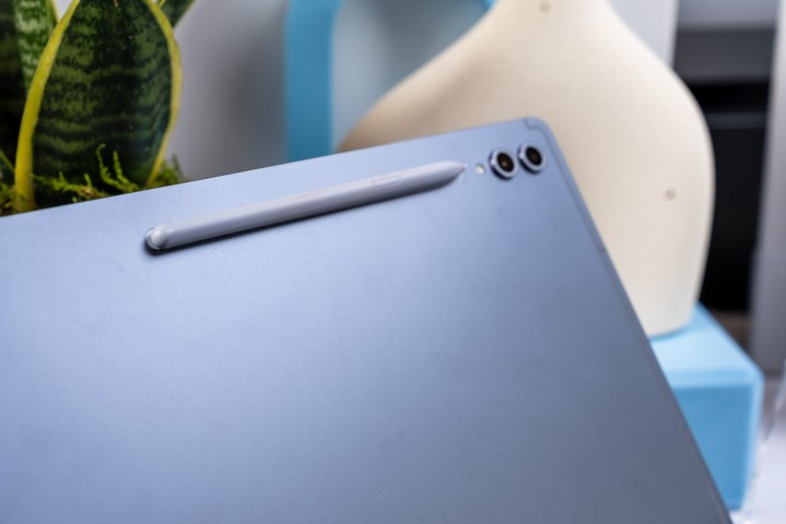 A closer look at the Galaxy Tab S10 Ultra bundled S Pen