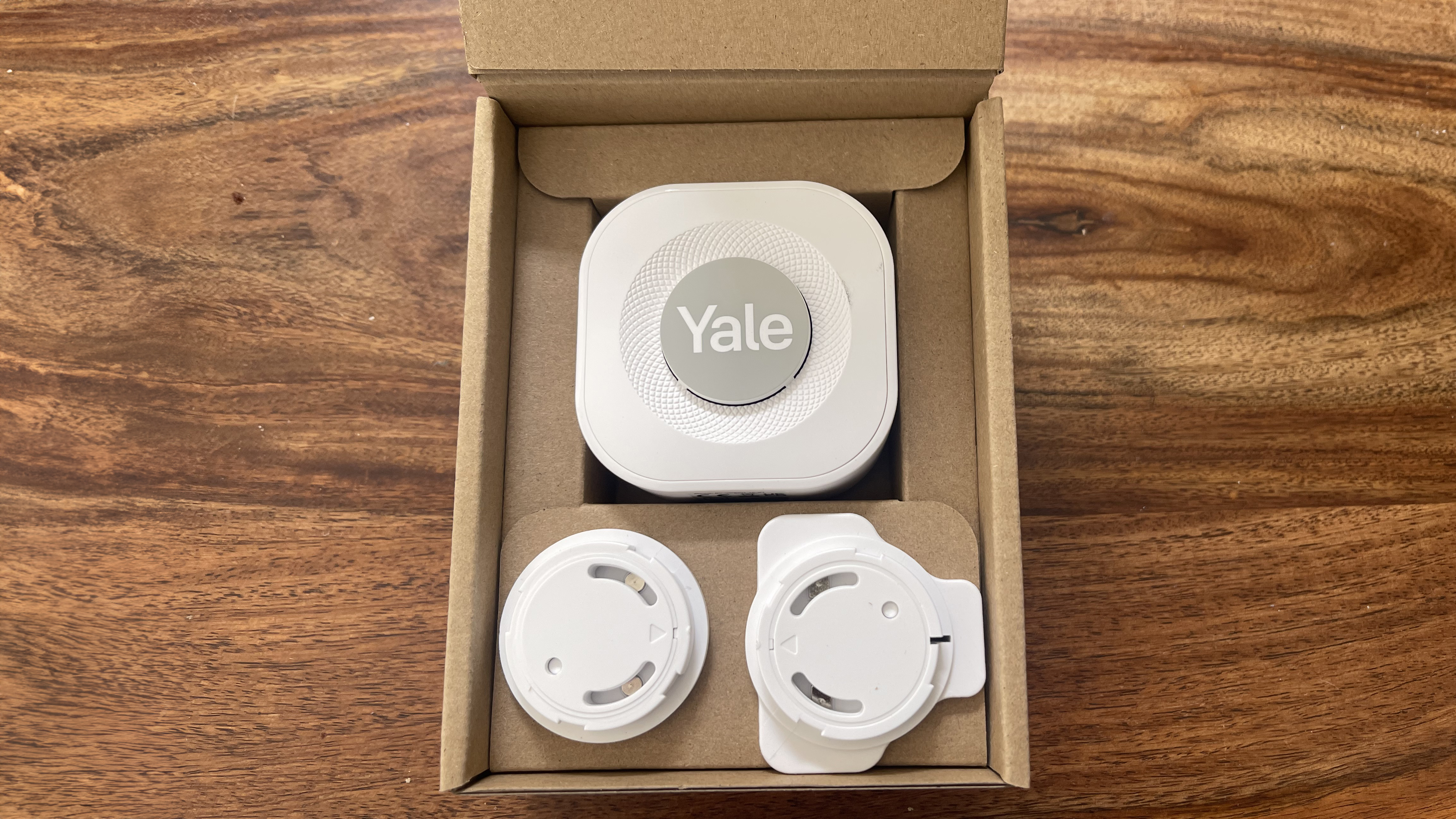 Yale Smart Video Doorbell chime in box