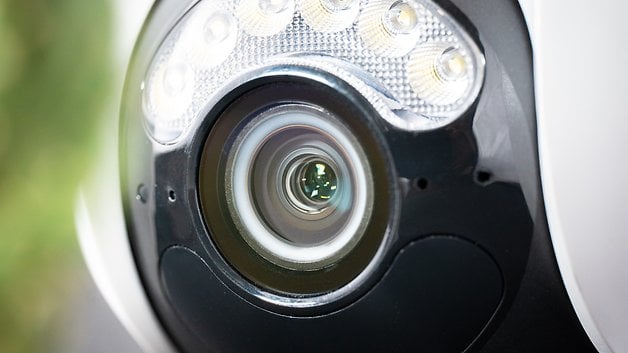 Close up of the Reolink Atlas PT Ultra security camera lens and its LED lights.