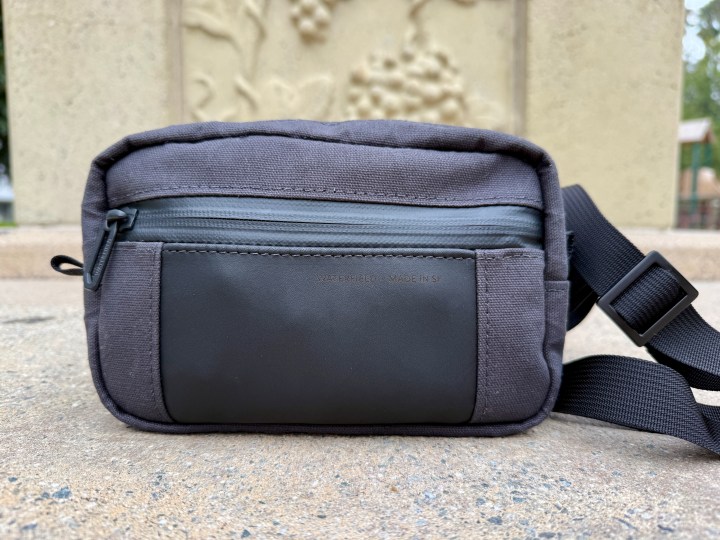 Waterfield Designs Shinjuku Sling in black.